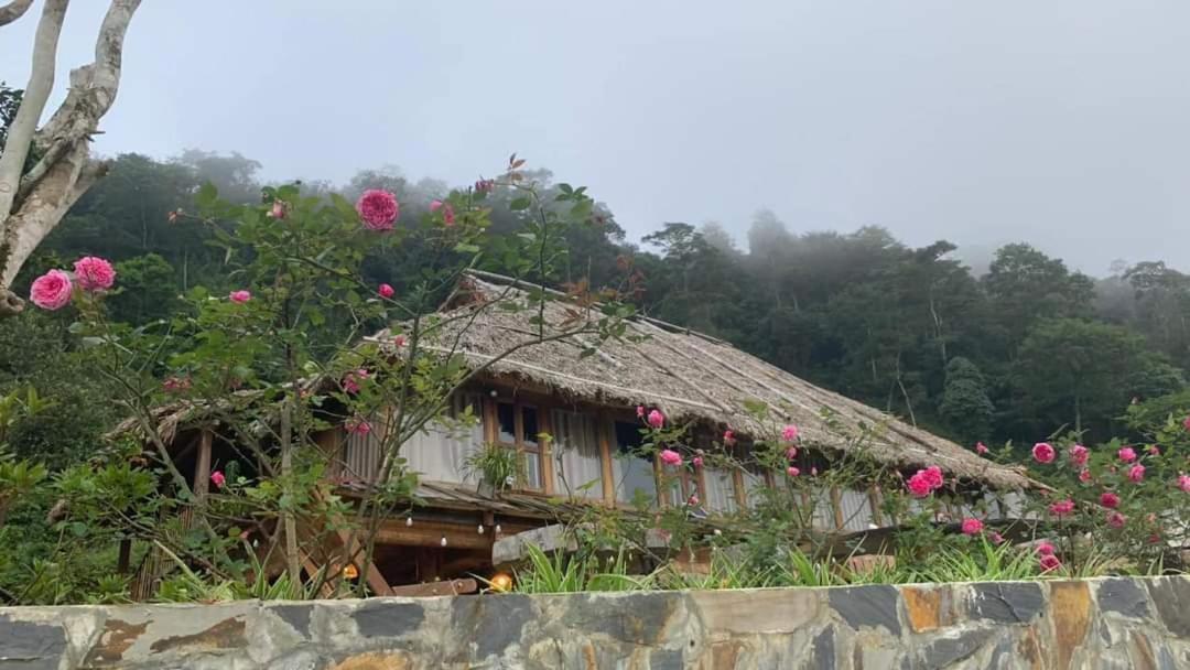 Ta Xua Ecolodge Bac Yen Esterno foto